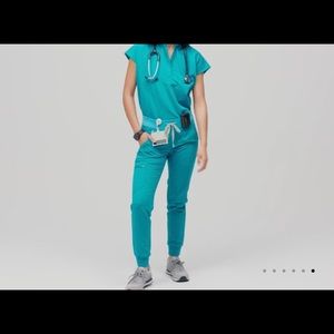 Figs scrub top and joggers